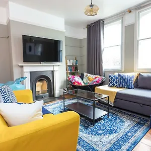 The River Cam Place - Enchanting 6bdr Next To River Cam Holiday home